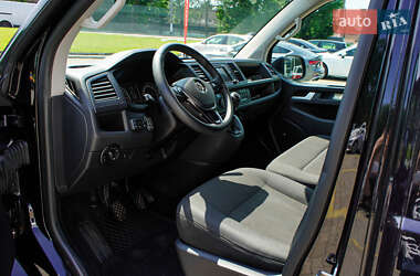 Мінівен Volkswagen Caravelle 2016 в 
