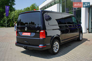 Мінівен Volkswagen Caravelle 2016 в 