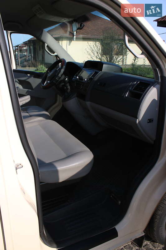 Минивэн Volkswagen Caravelle 2012 в Броварах фото 39 Минивэн Volkswagen Caravelle 2012 в Броварах