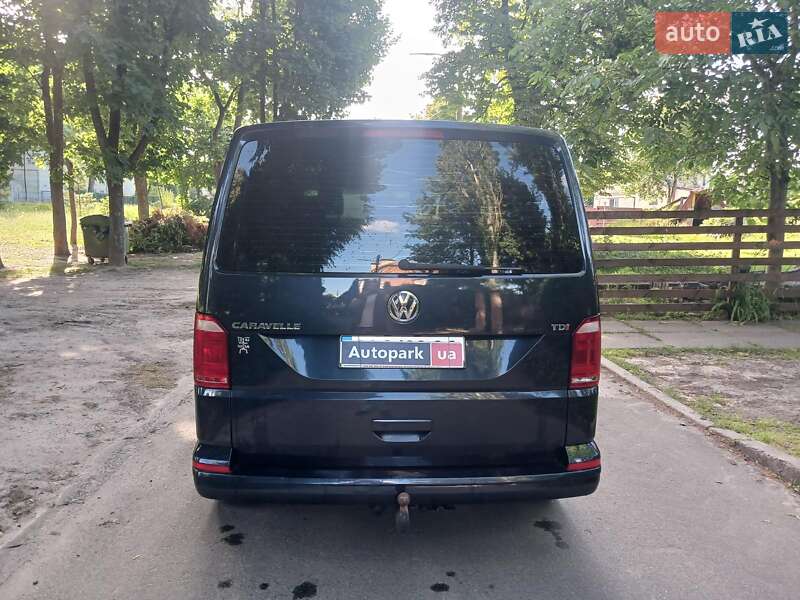 Мінівен Volkswagen Caravelle 2017 в Києві