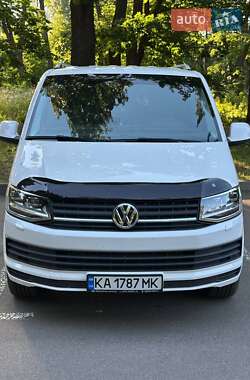 Мінівен Volkswagen Caravelle 2018 в Києві