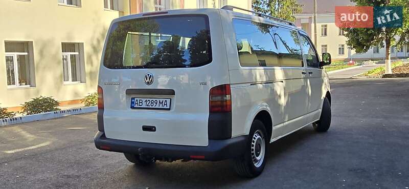 Минивэн Volkswagen Caravelle 2008 в Тростянце