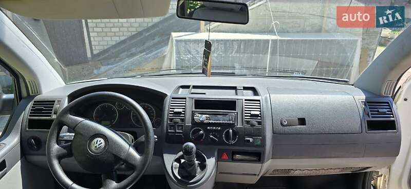 Минивэн Volkswagen Caravelle 2008 в Тростянце
