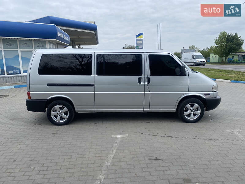 Минивэн Volkswagen Caravelle 2002 в Жовкве