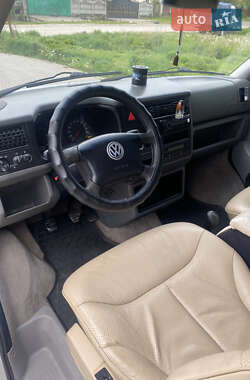 Минивэн Volkswagen Caravelle 2002 в 