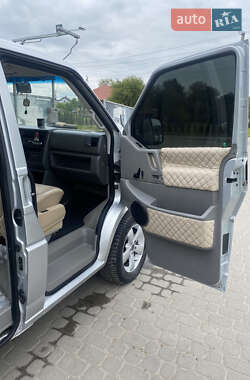 Минивэн Volkswagen Caravelle 2002 в 