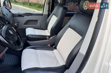 Минивэн Volkswagen Caravelle 2008 в 