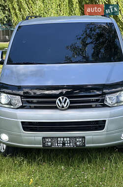 Минивэн Volkswagen Caravelle 2012 в 