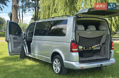 Минивэн Volkswagen Caravelle 2012 в 