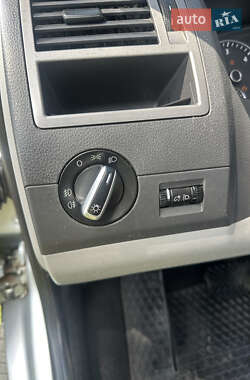 Минивэн Volkswagen Caravelle 2012 в 