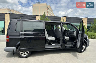 Минивэн Volkswagen Caravelle 2009 в 