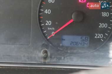 Минивэн Volkswagen Caravelle 2008 в 