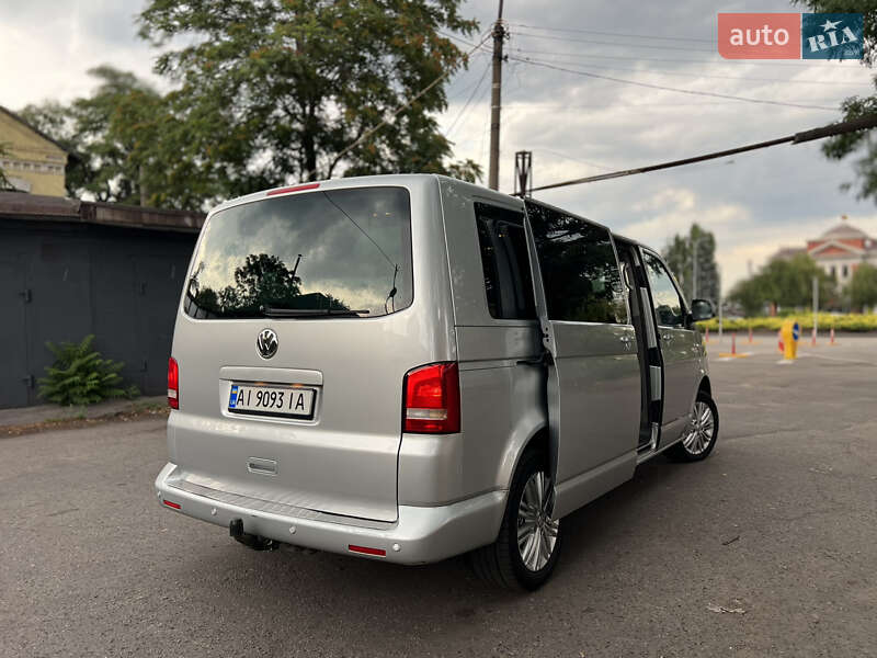Минивэн Volkswagen Caravelle 2010 в Каменском