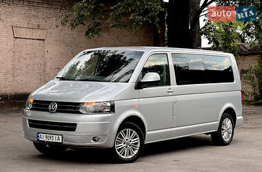 Минивэн Volkswagen Caravelle 2010 в 