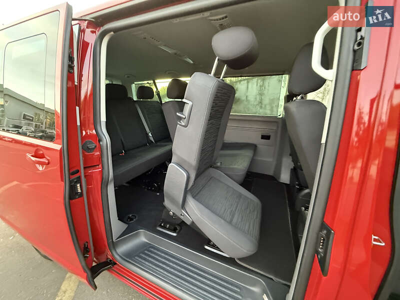 Минивэн Volkswagen Caravelle 2020 в Ровно
