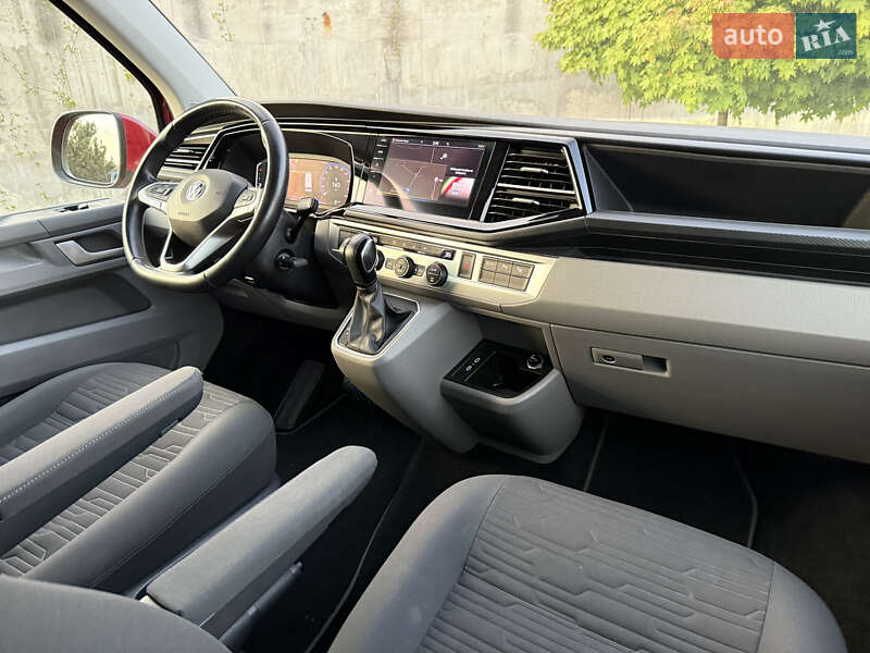 Минивэн Volkswagen Caravelle 2020 в Ровно