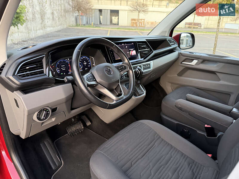 Минивэн Volkswagen Caravelle 2020 в Ровно