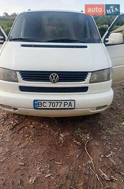 Минивэн Volkswagen Caravelle 2002 в Сколе