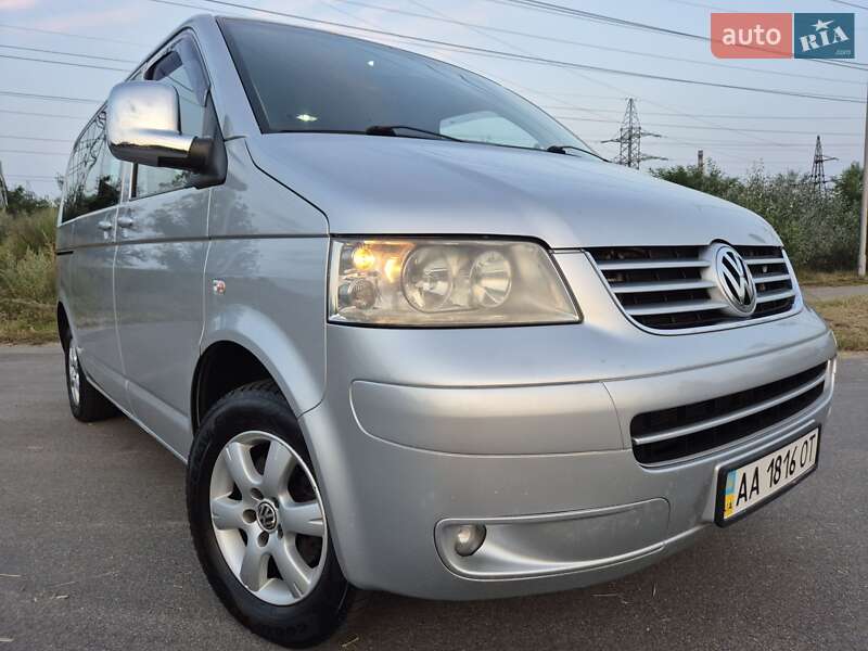Минивэн Volkswagen Caravelle 2008 в Киеве