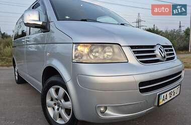 Минивэн Volkswagen Caravelle 2008 в 
