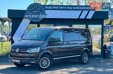 Минивэн Volkswagen Caravelle 2017 в Киеве
