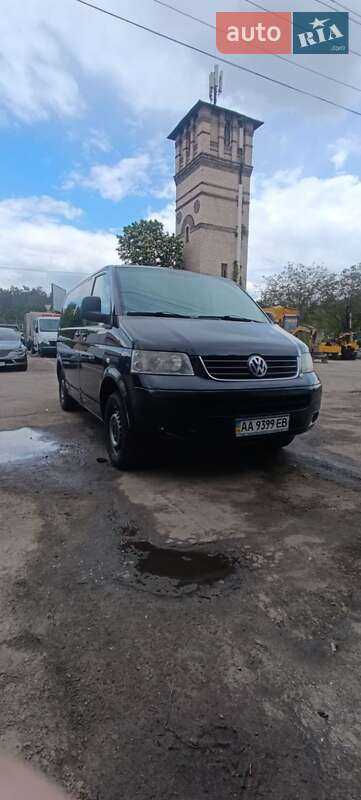 Минивэн Volkswagen Caravelle 2007 в Киеве