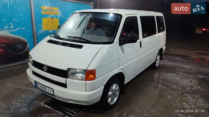 Минивэн Volkswagen Caravelle 1991 в Новом Роздоле