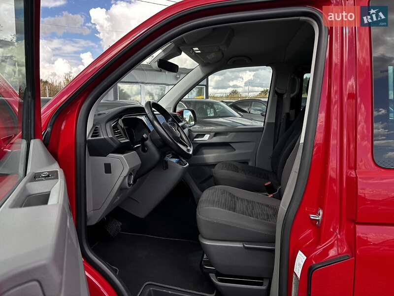 Минивэн Volkswagen Caravelle 2020 в Львове