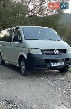 Минивэн Volkswagen Caravelle 2004 в Сколе