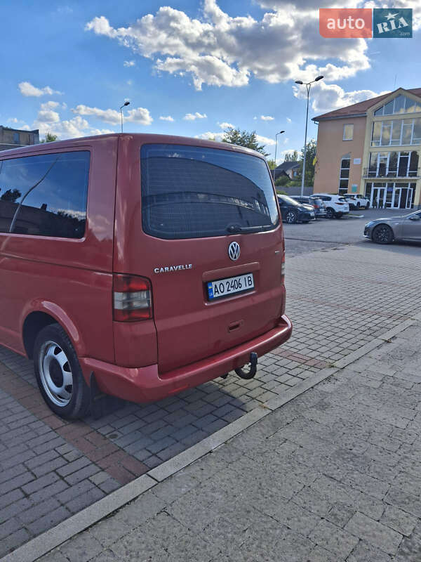 Микроавтобус Volkswagen Caravelle 2007 в Ужгороде