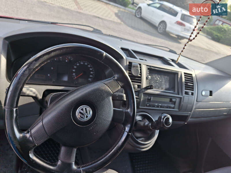 Микроавтобус Volkswagen Caravelle 2007 в Ужгороде