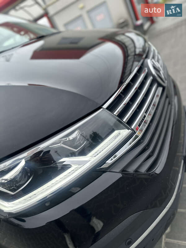 Минивэн Volkswagen Caravelle 2020 в Виннице