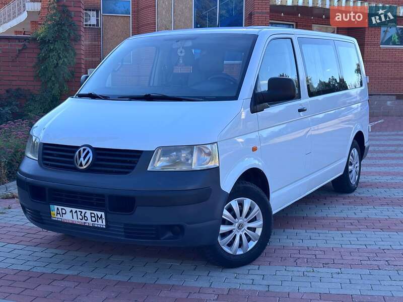 Volkswagen Caravelle 2003