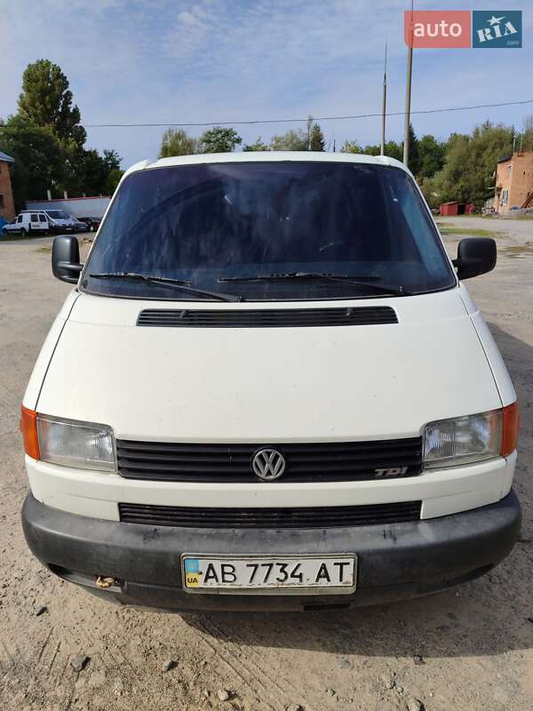 Volkswagen Caravelle 2000
