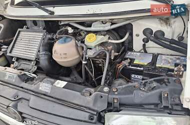 Минивэн Volkswagen Caravelle 1999 в 
