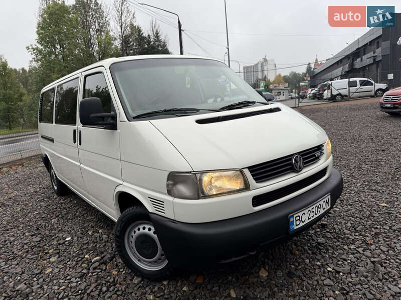 Volkswagen Caravelle 2000