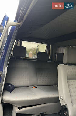 Минивэн Volkswagen Caravelle 2002 в 
