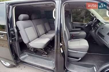 Минивэн Volkswagen Caravelle 2010 в 