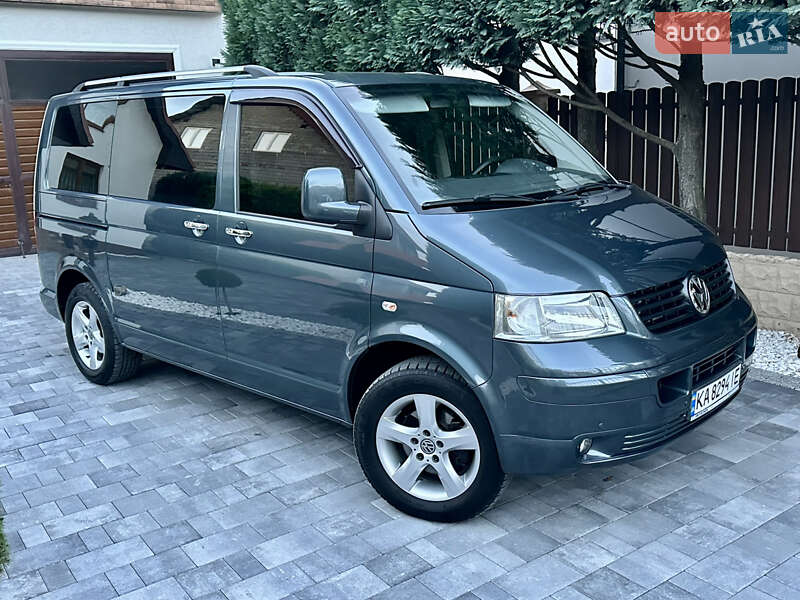Минивэн Volkswagen Caravelle 2008 в 