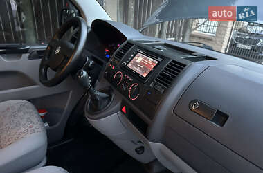 Минивэн Volkswagen Caravelle 2008 в 