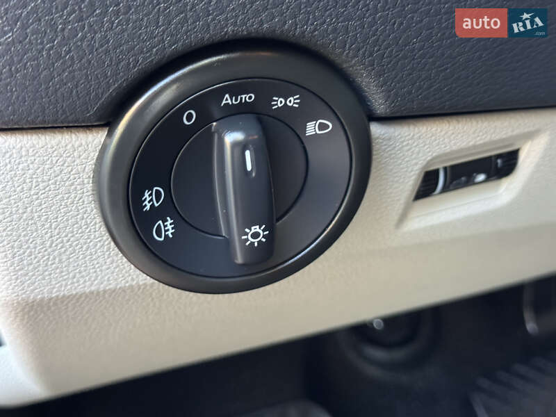 Минивэн Volkswagen Caravelle 2018 в Ровно фото 25 Минивэн Volkswagen Caravelle 2018 в Ровно