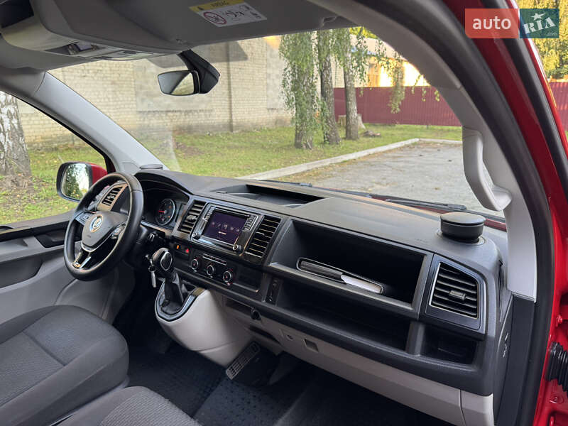 Минивэн Volkswagen Caravelle 2018 в Ровно фото 44 Минивэн Volkswagen Caravelle 2018 в Ровно