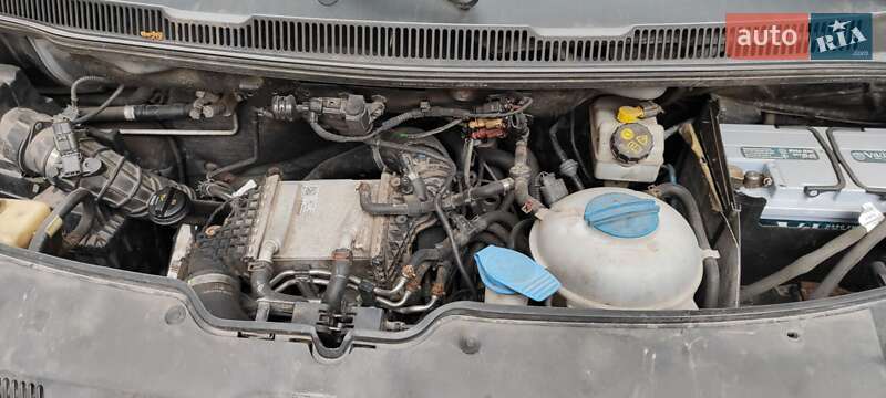 Мінівен Volkswagen Caravelle 2017 в Івано-Франківську