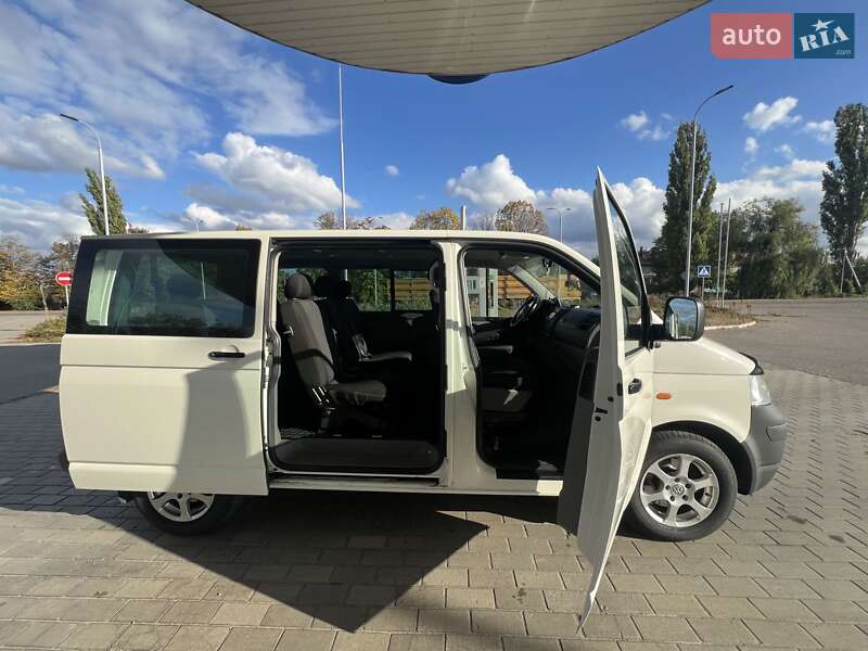 Мікроавтобус Volkswagen Caravelle 2007 в Перещепині фото 10 Мікроавтобус Volkswagen Caravelle 2007 в Перещепині