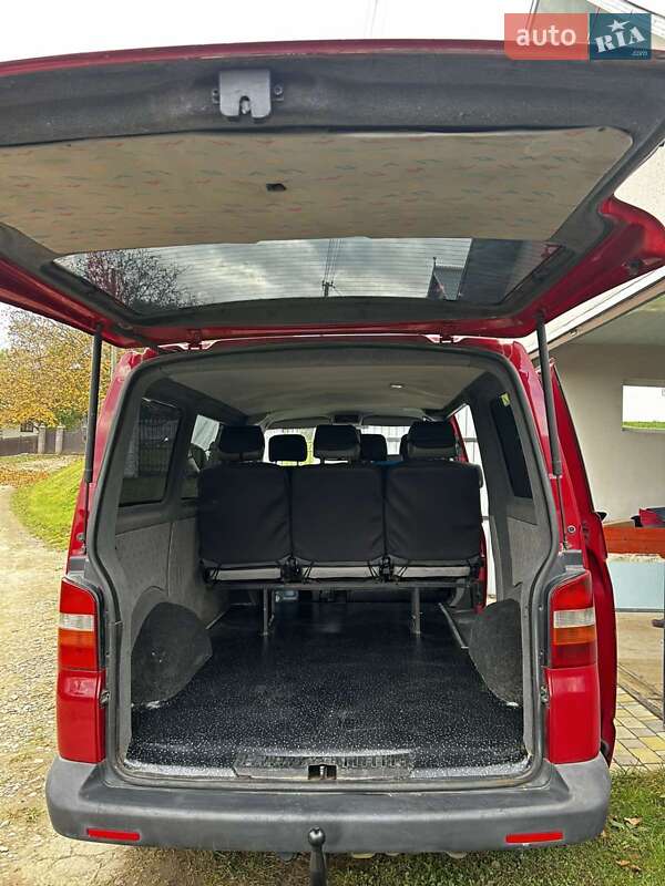 Минивэн Volkswagen Caravelle 2003 в Черновцах