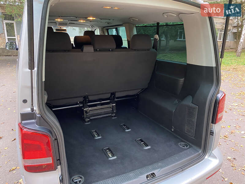 Мінівен Volkswagen Caravelle 2014 в Києві