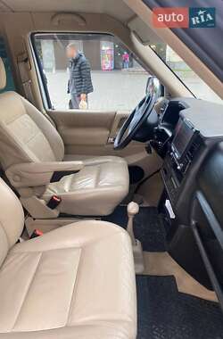 Мінівен Volkswagen Caravelle 2003 в  фото 14 Мінівен Volkswagen Caravelle 2003 в