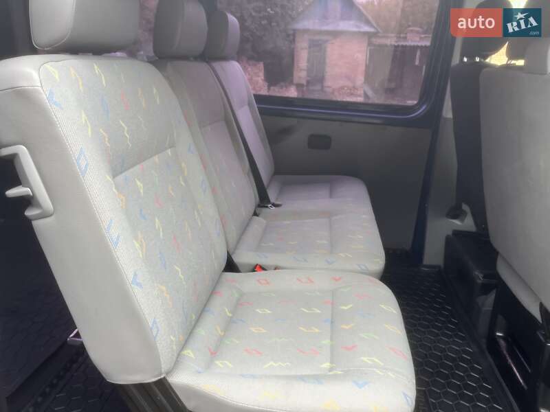 Минивэн Volkswagen Caravelle 2007 в Ровно фото 5 Минивэн Volkswagen Caravelle 2007 в Ровно