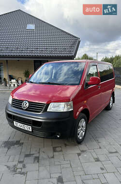 Минивэн Volkswagen Caravelle 2006 в Луцке