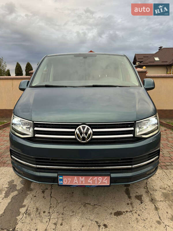 Минивэн Volkswagen Caravelle 2017 в Ужгороде